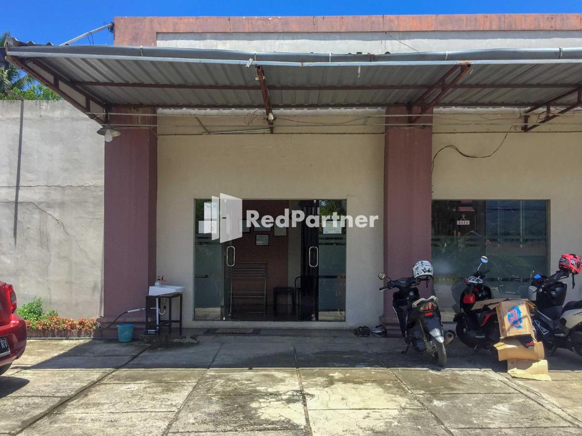 Wisma Andini Palopo Redpartner Экстерьер фото